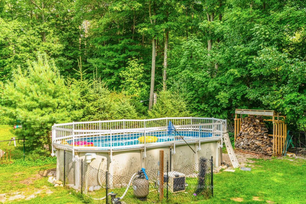 128 Tall Pines Dr