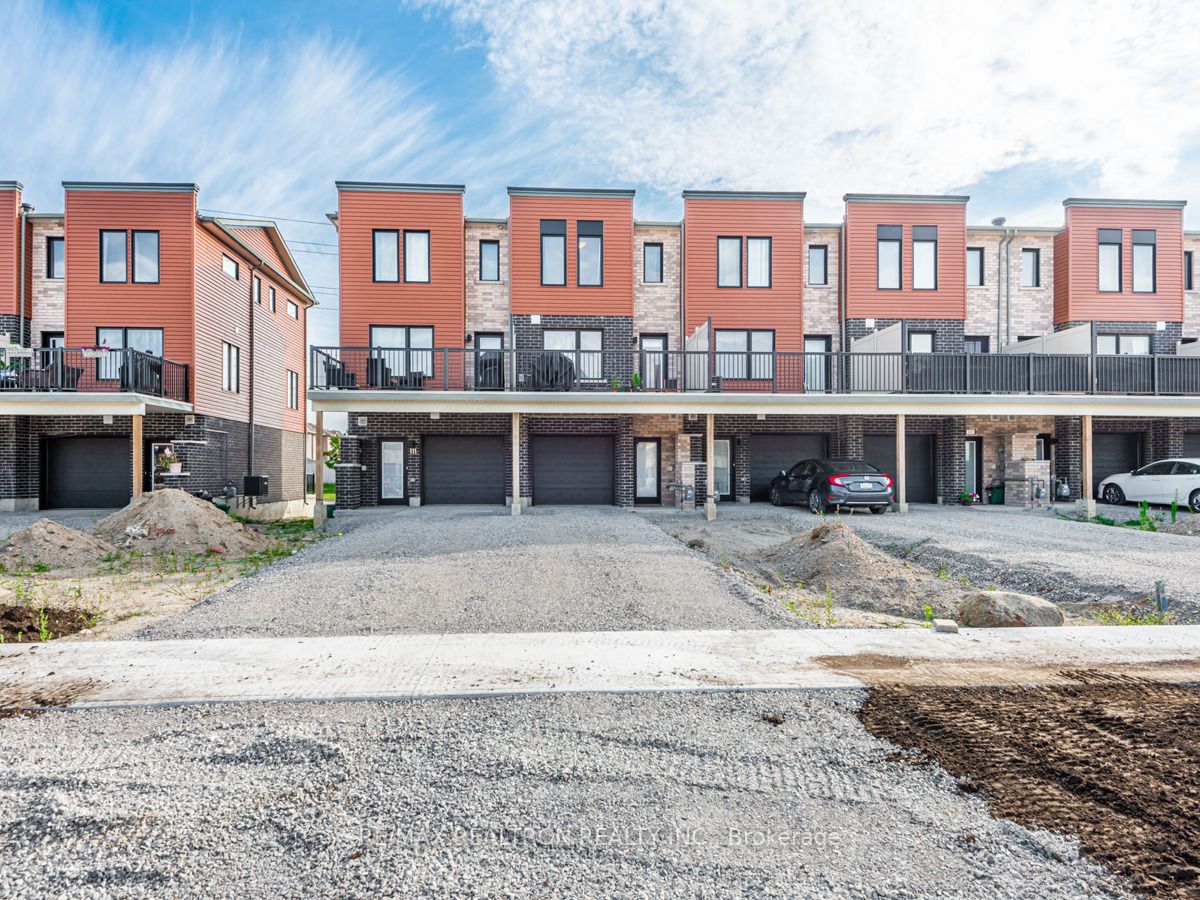 113 Fairlane Ave