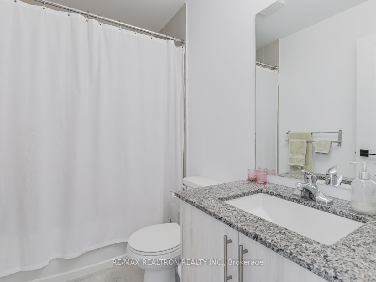 113 Fairlane Ave