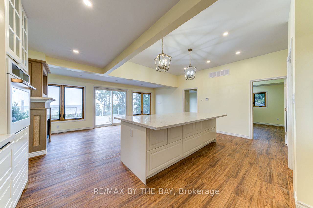 164 Santos Lane E