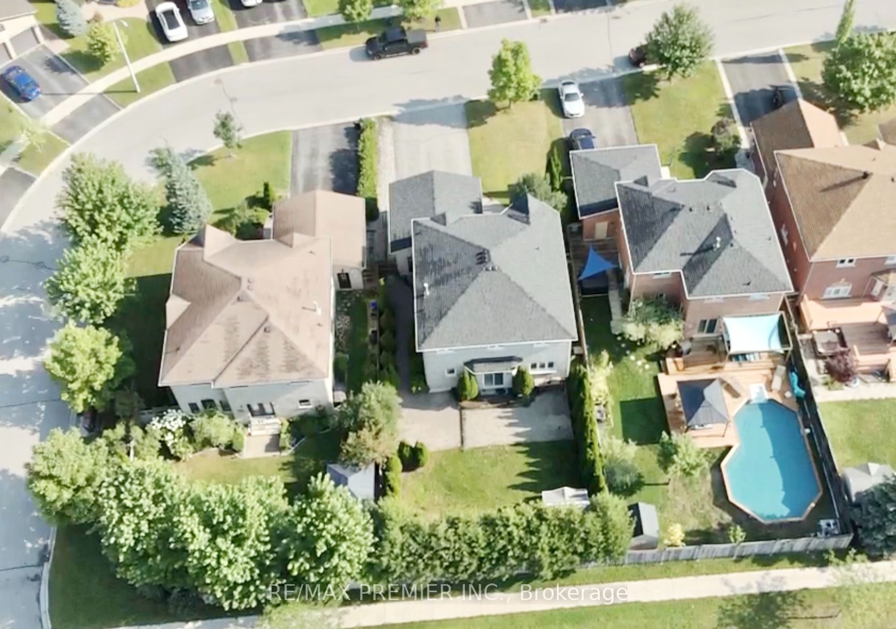 13 Oakside Court