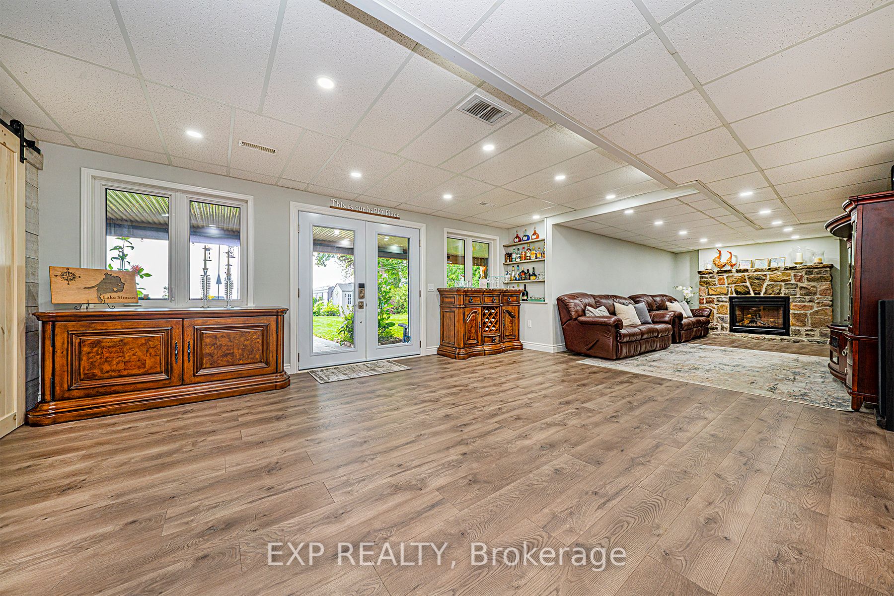 Listing S6759662 - Large Photo # 29