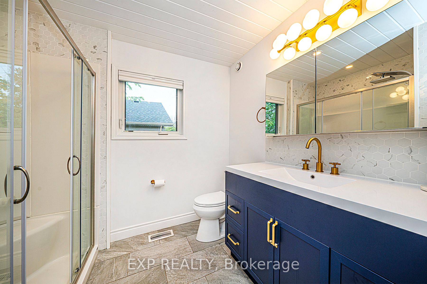 Listing S6759662 - Large Photo # 28