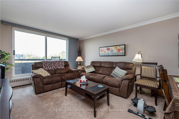 2 Albert St, Barrie