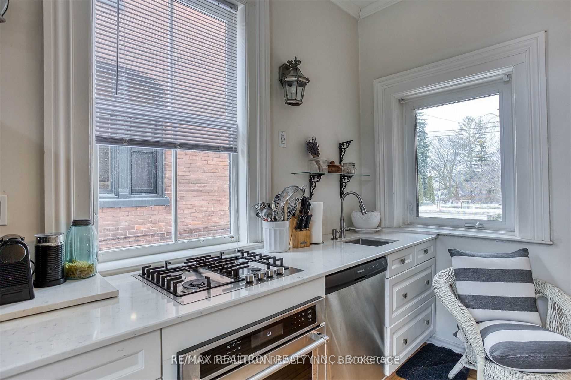 74 & 76 Ontario St