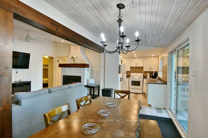Listing S6760404 - Large Photo # 32