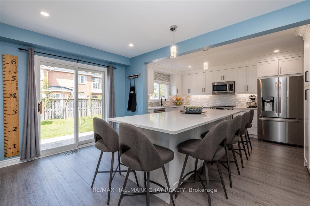 54 O'SHAUGHNESSY Crescent