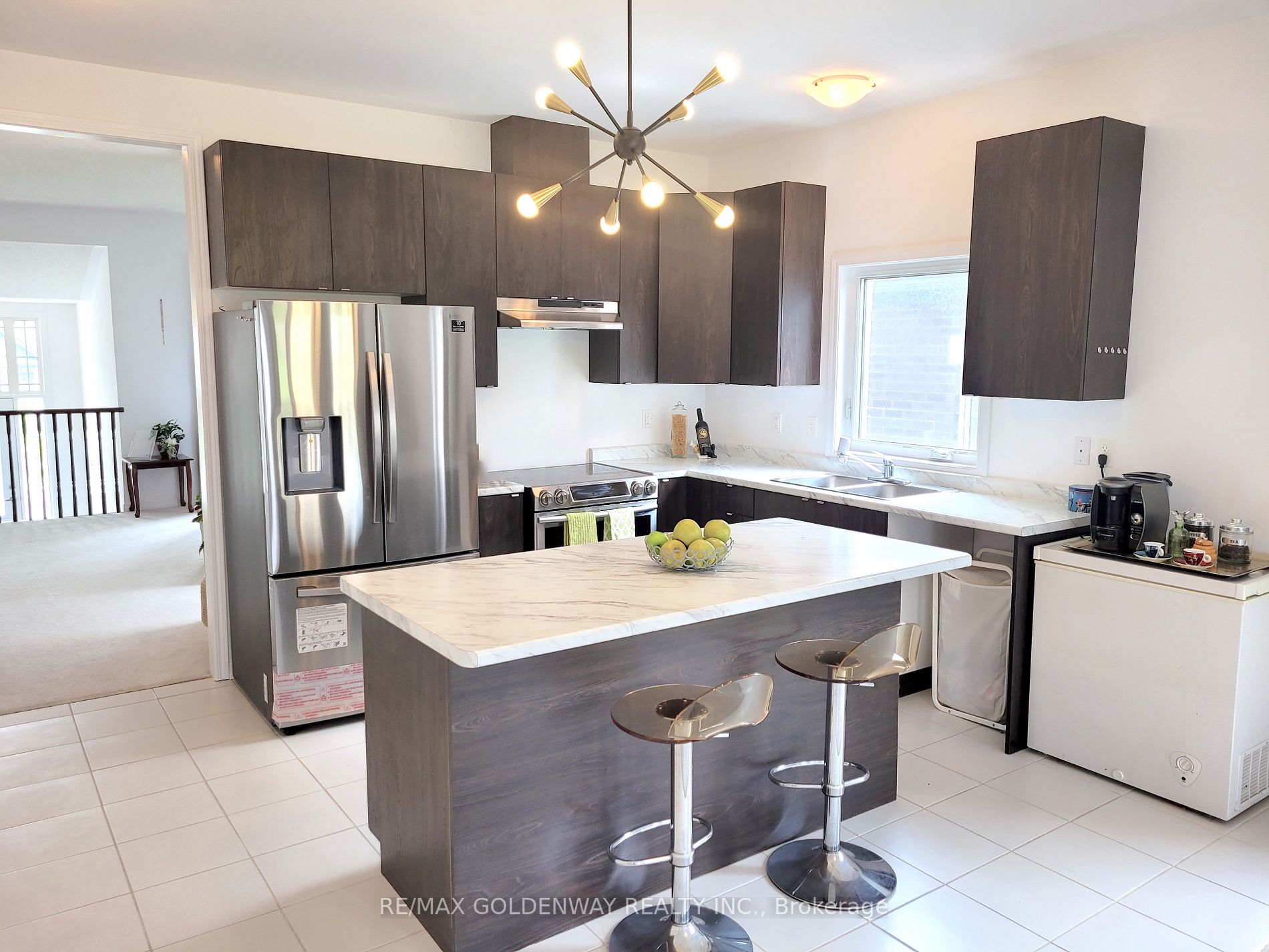 100 Isabella Dr