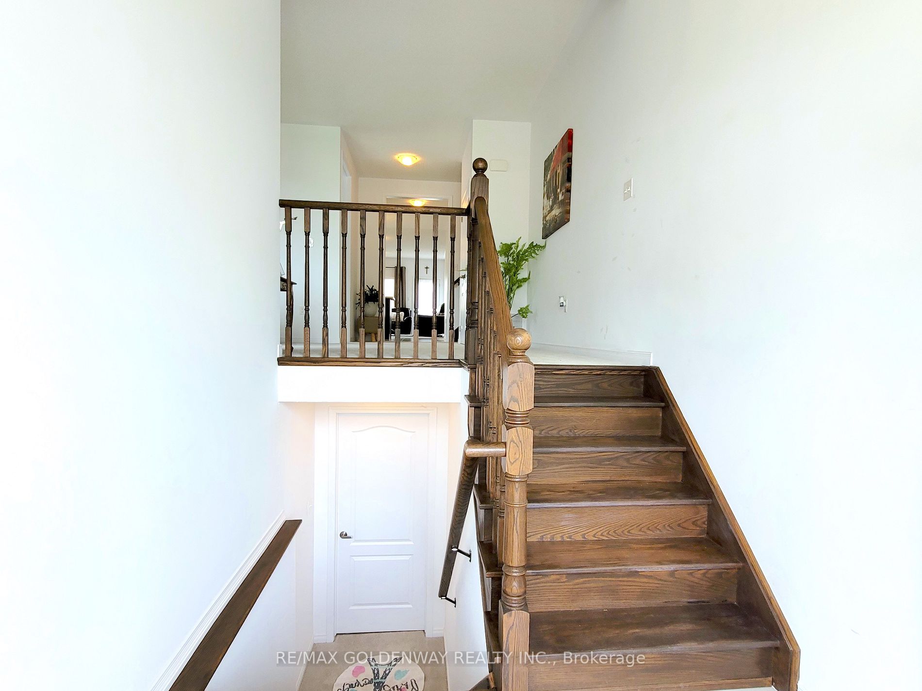 100 Isabella Dr