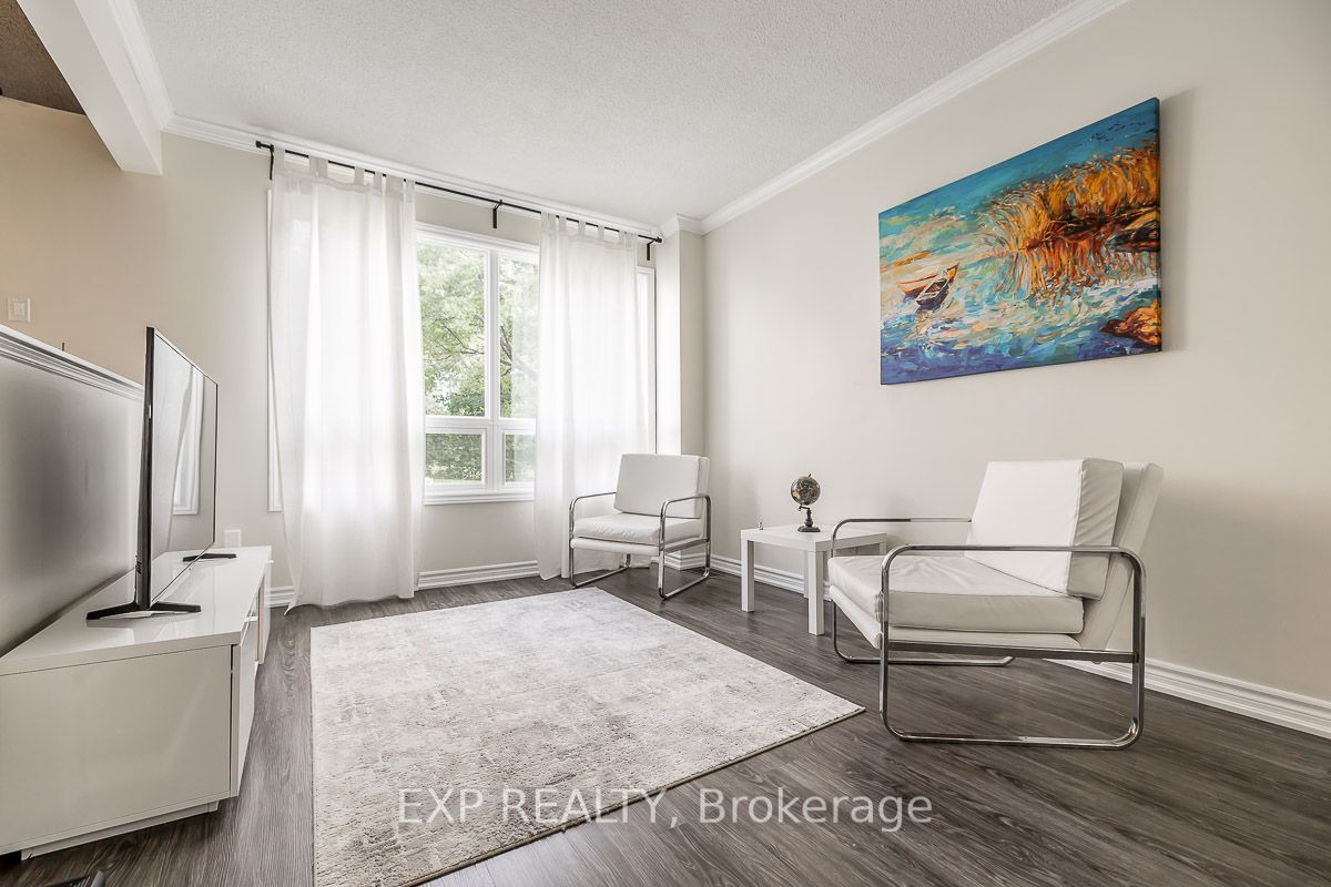 12 Lankin Blvd, #39