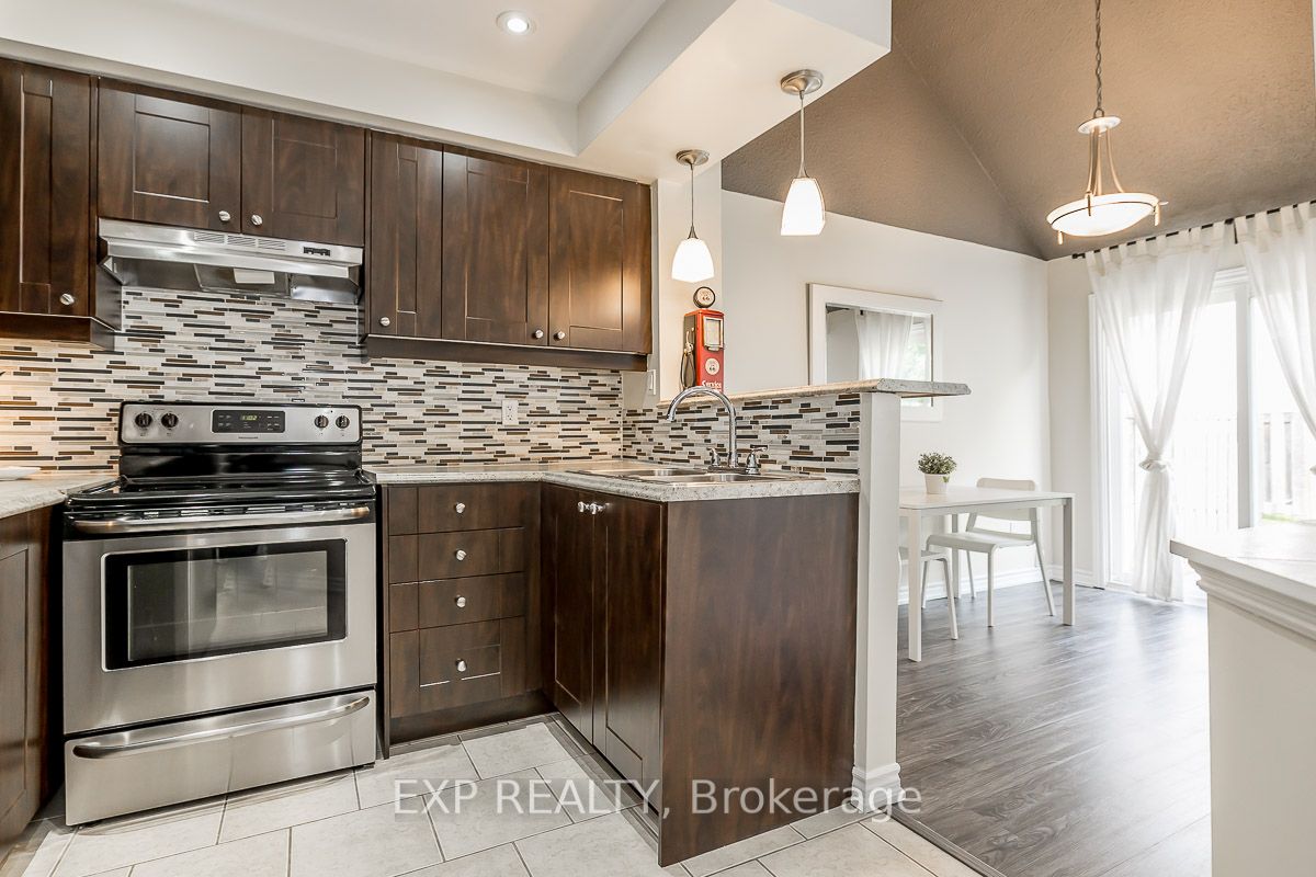 12 Lankin Blvd, #39