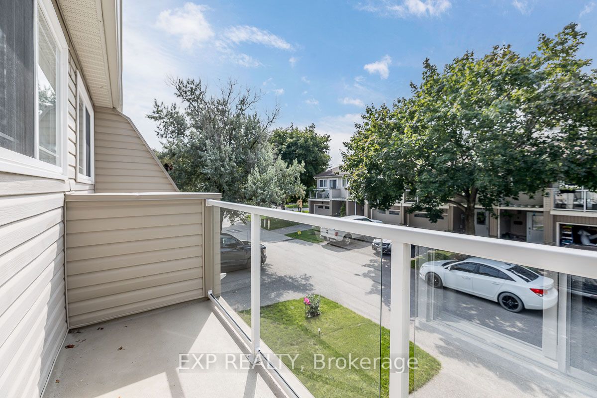 12 Lankin Blvd, #39