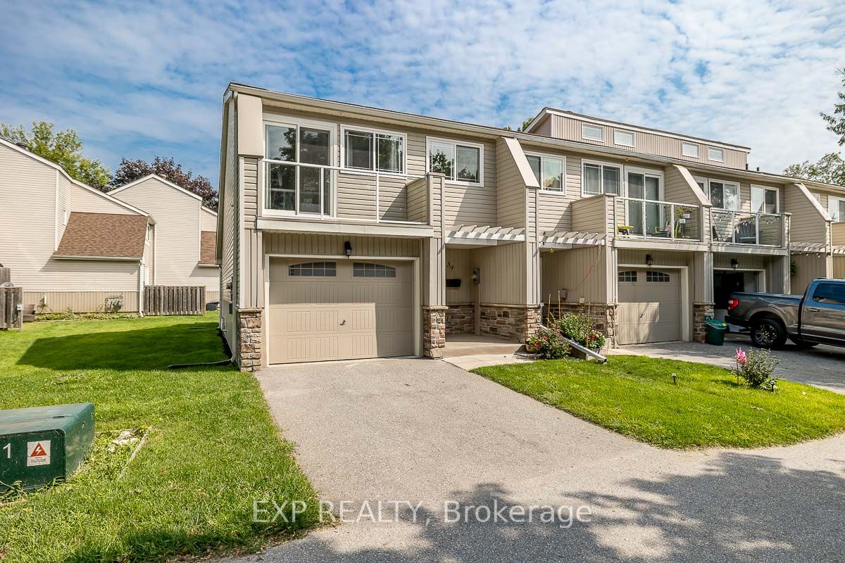 12 Lankin Blvd, #39