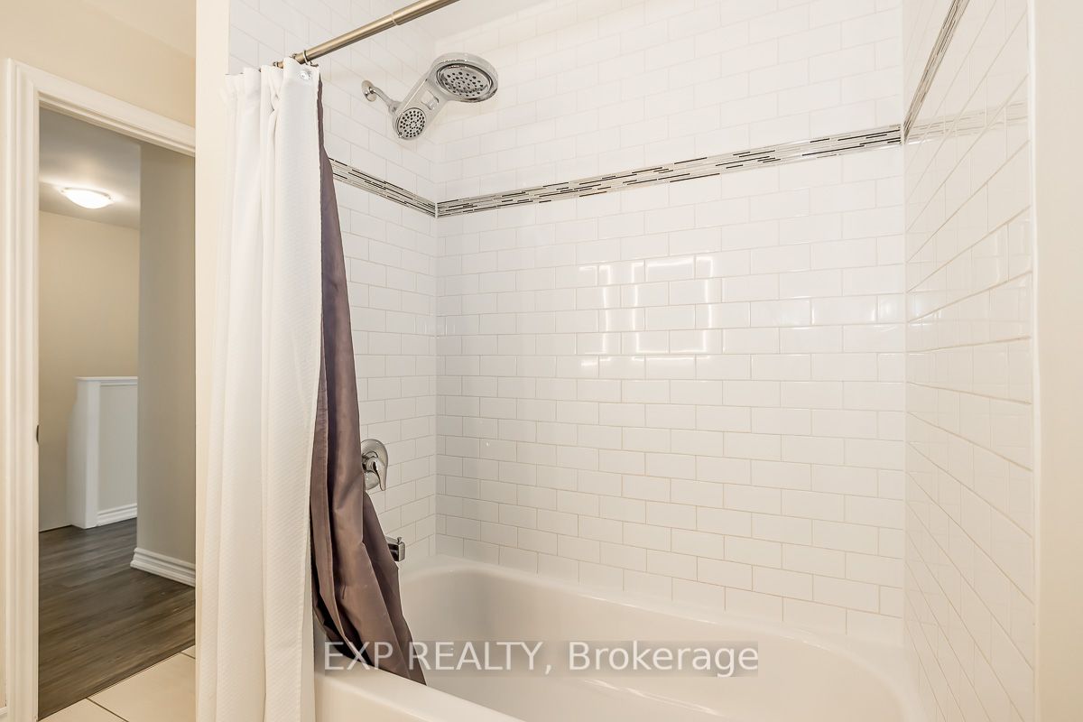 12 Lankin Blvd, #39