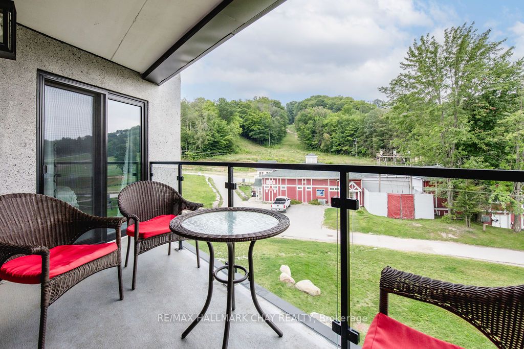 80 Horseshoe Blvd, #307