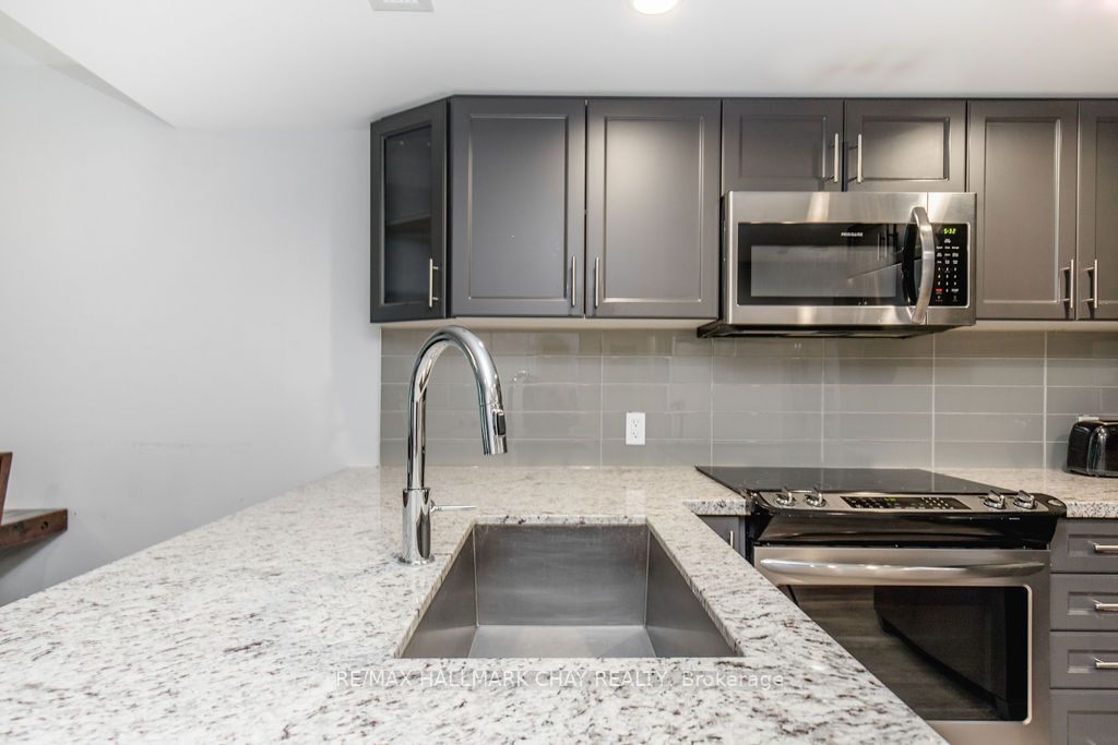 80 Horseshoe Blvd, #307