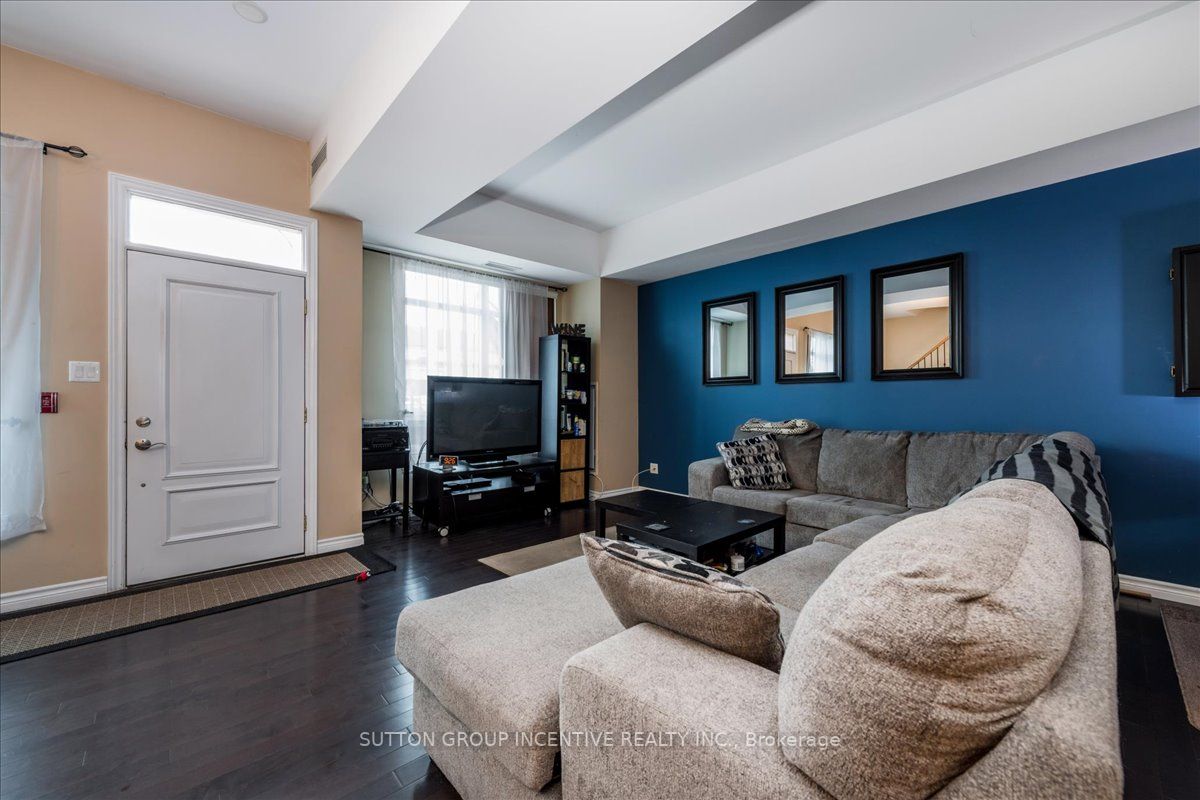 6 Victoria St, #7