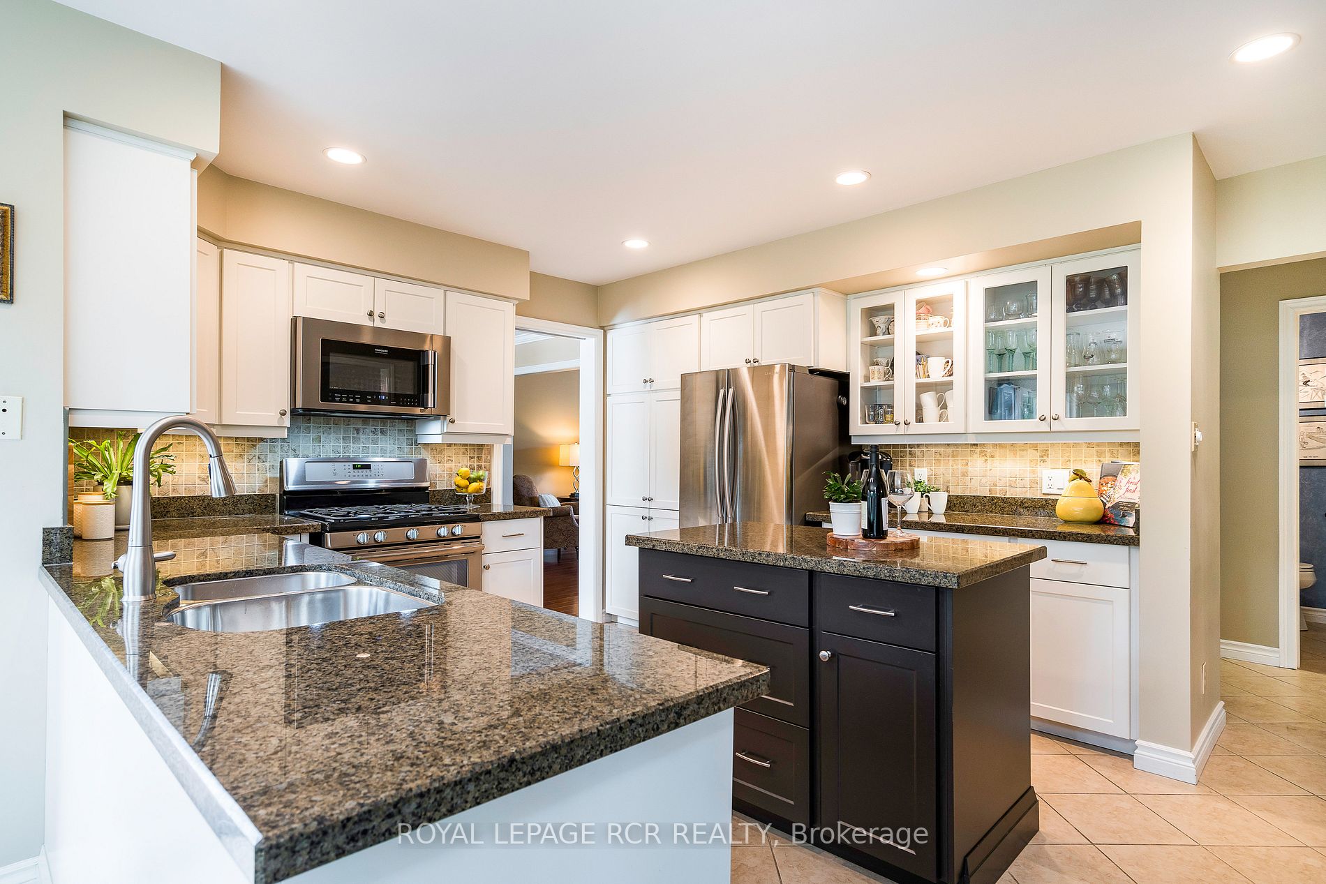 7 Burnside Crt