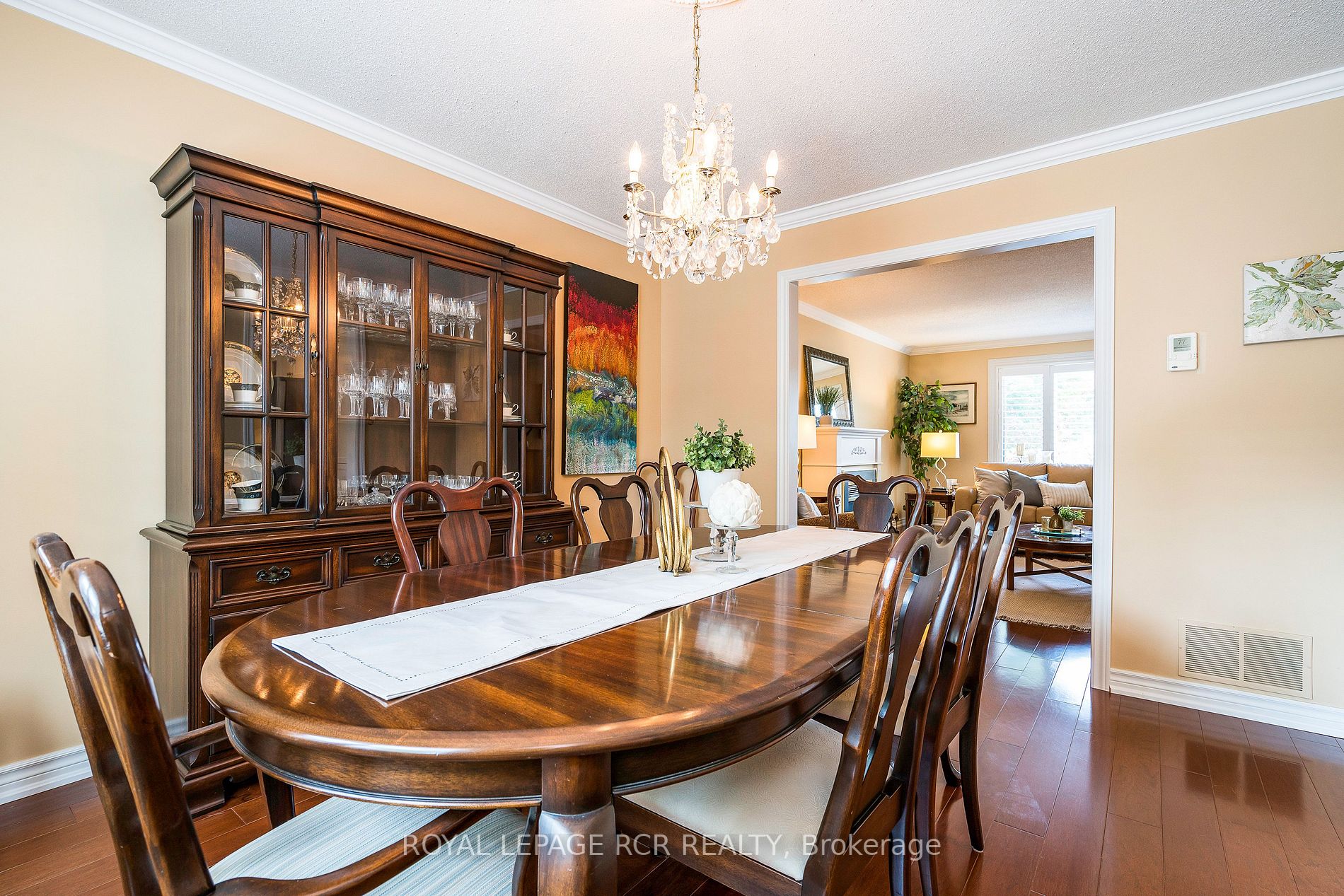 7 Burnside Crt