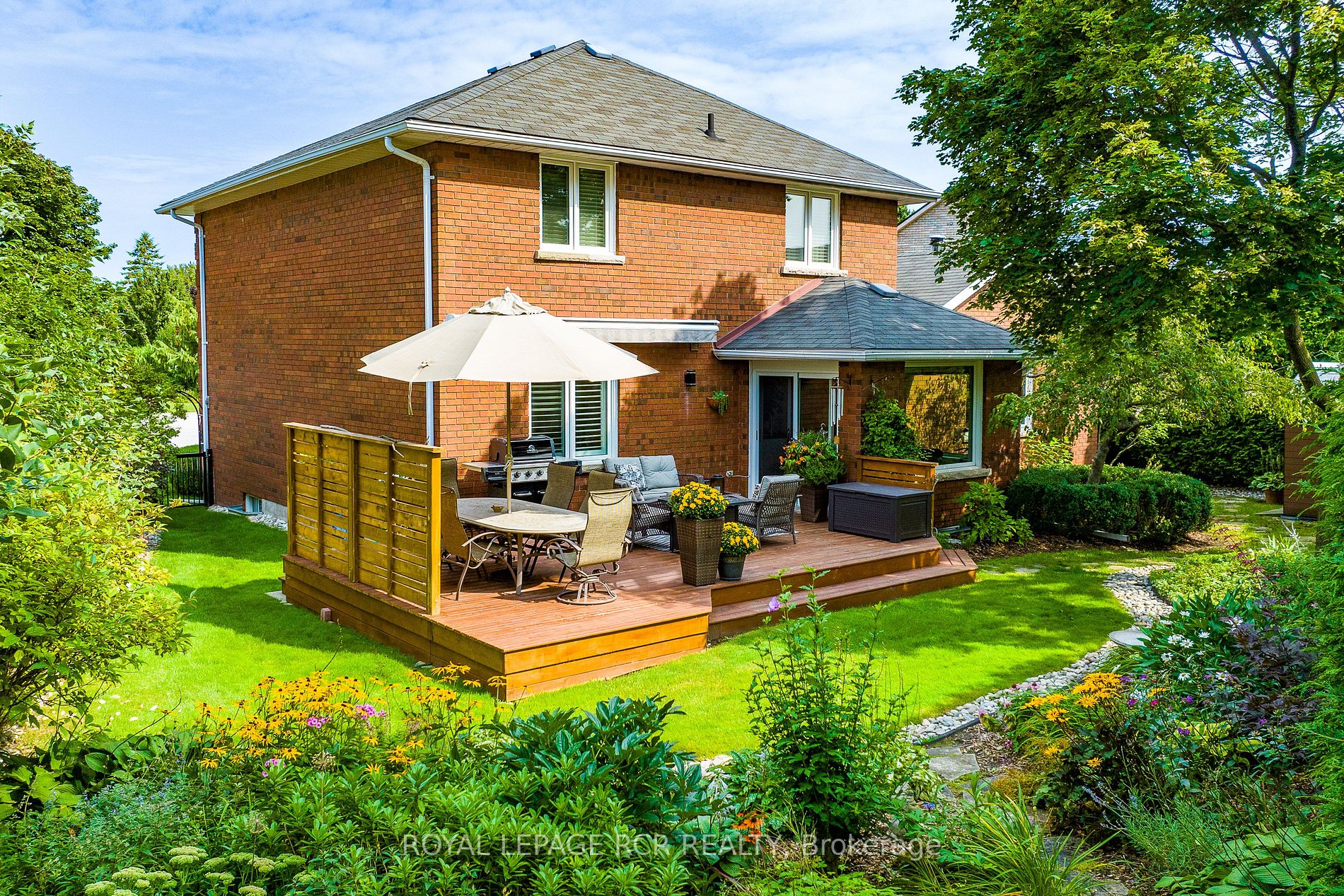 7 Burnside Crt