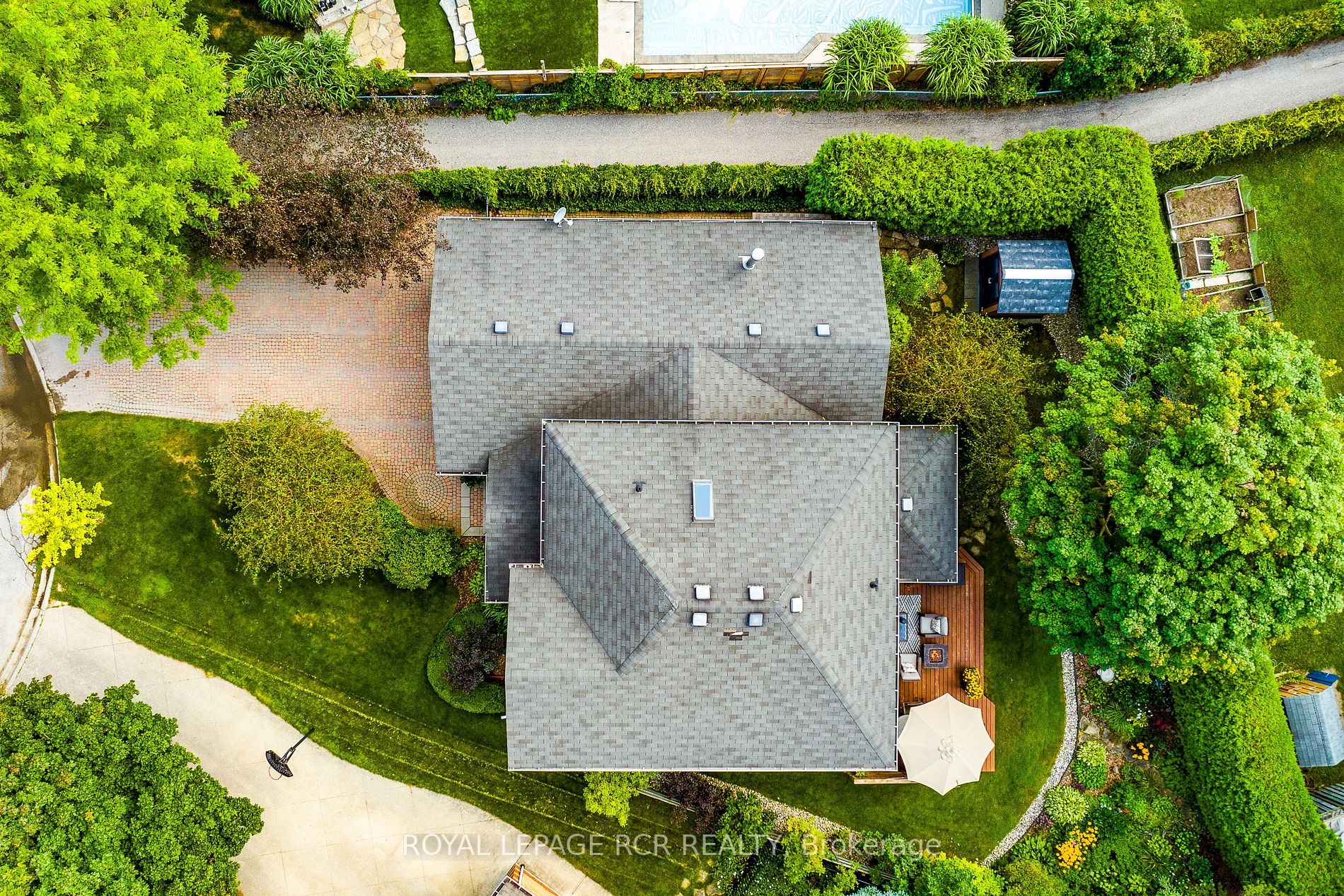 7 Burnside Crt