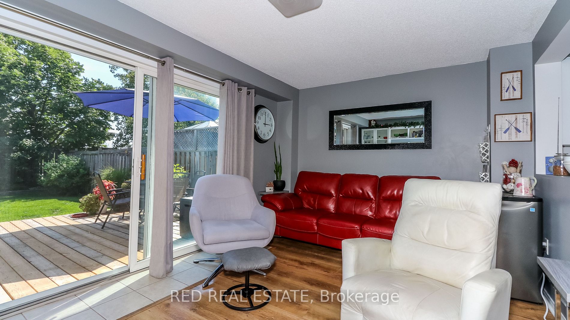 39 Lion's Gate Blvd
