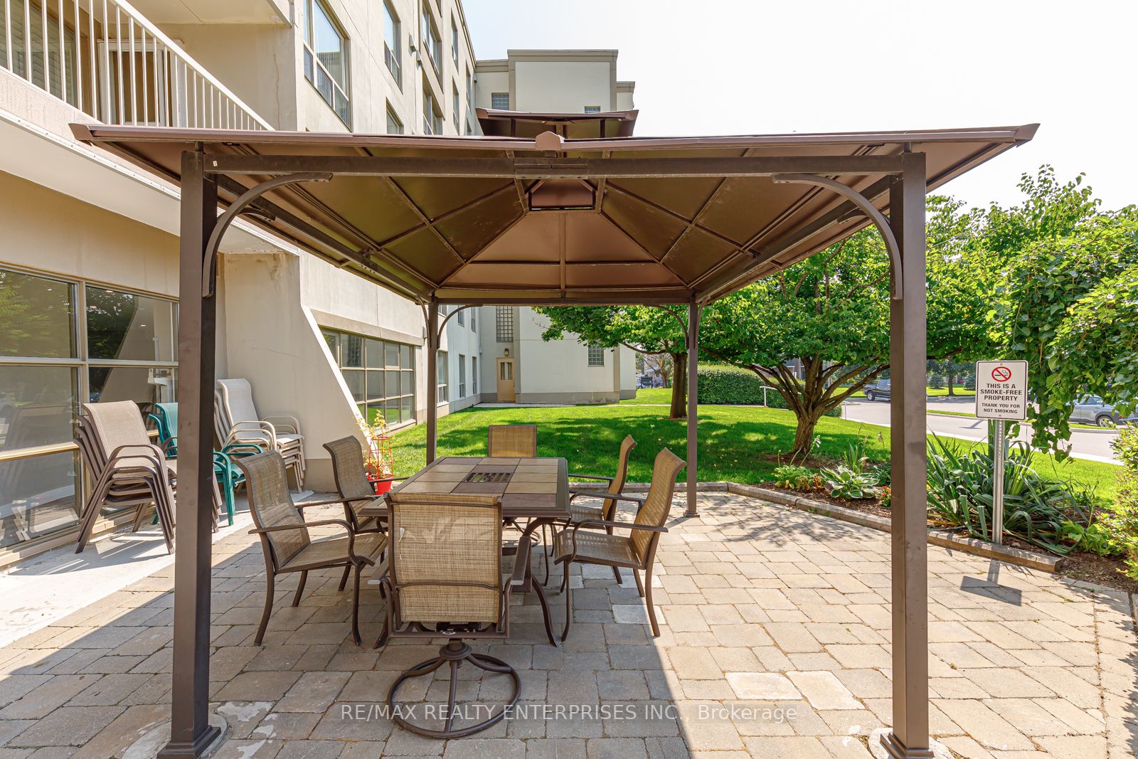 172 Eighth St, #605