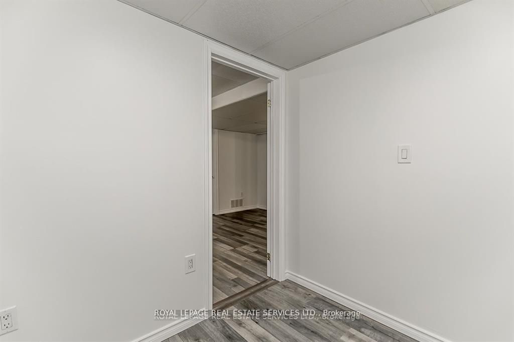 114 Sunnidale Road S