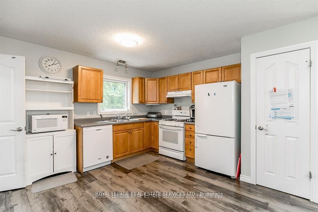114 Sunnidale Road S