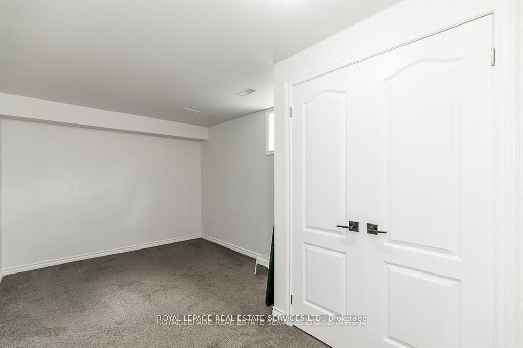 114 Sunnidale Road S