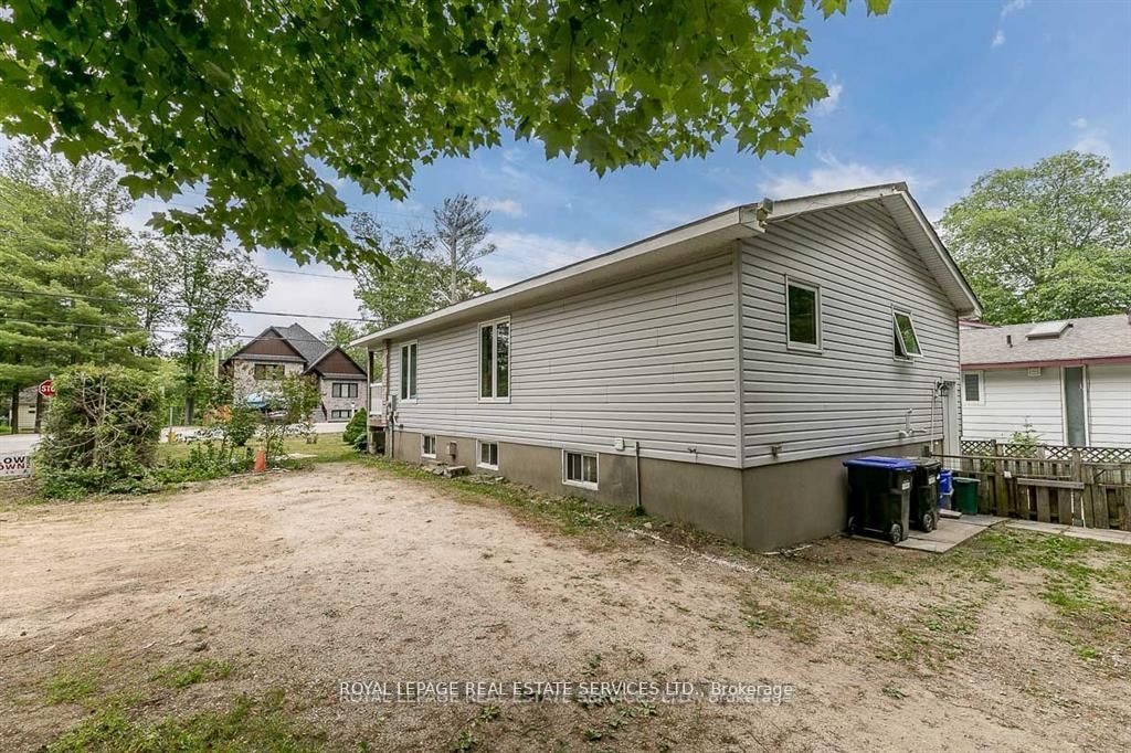 114 Sunnidale Road S