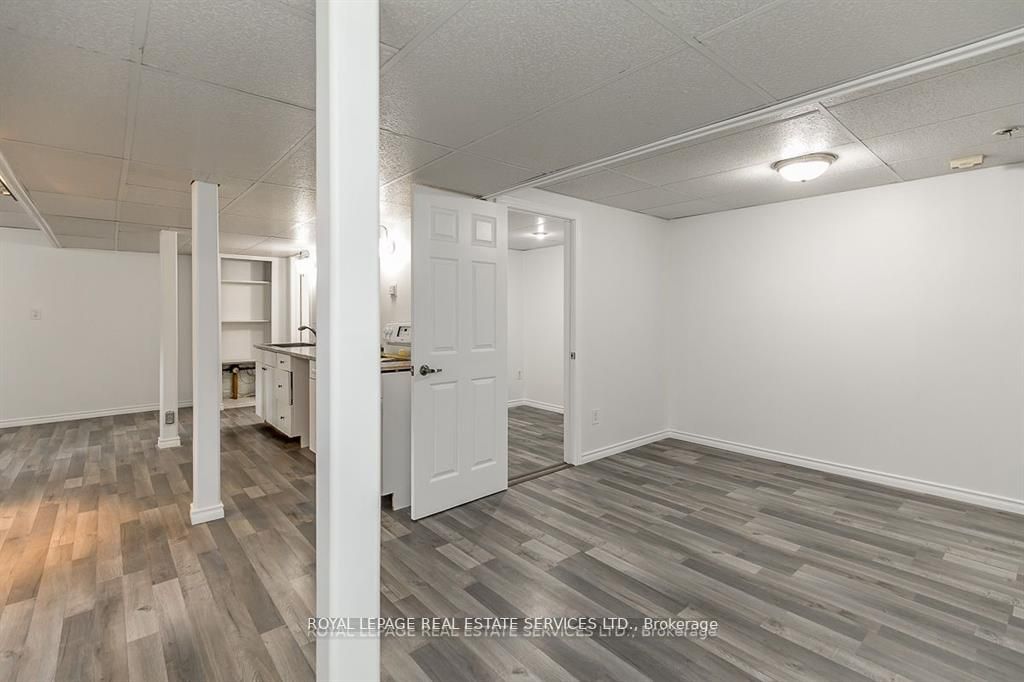 114 Sunnidale Road S