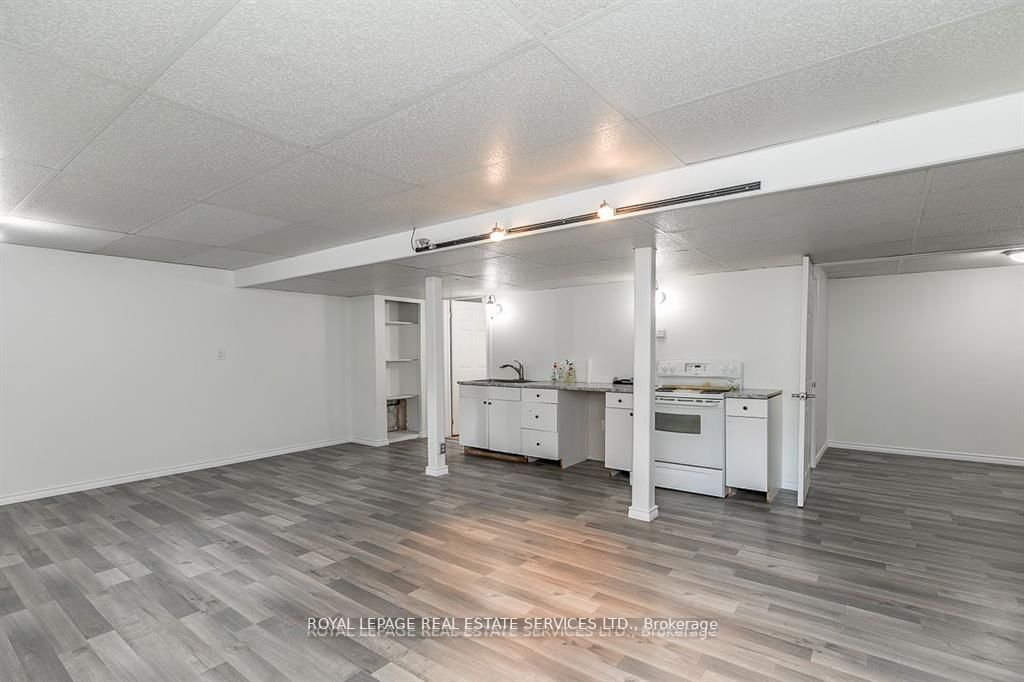 114 Sunnidale Road S