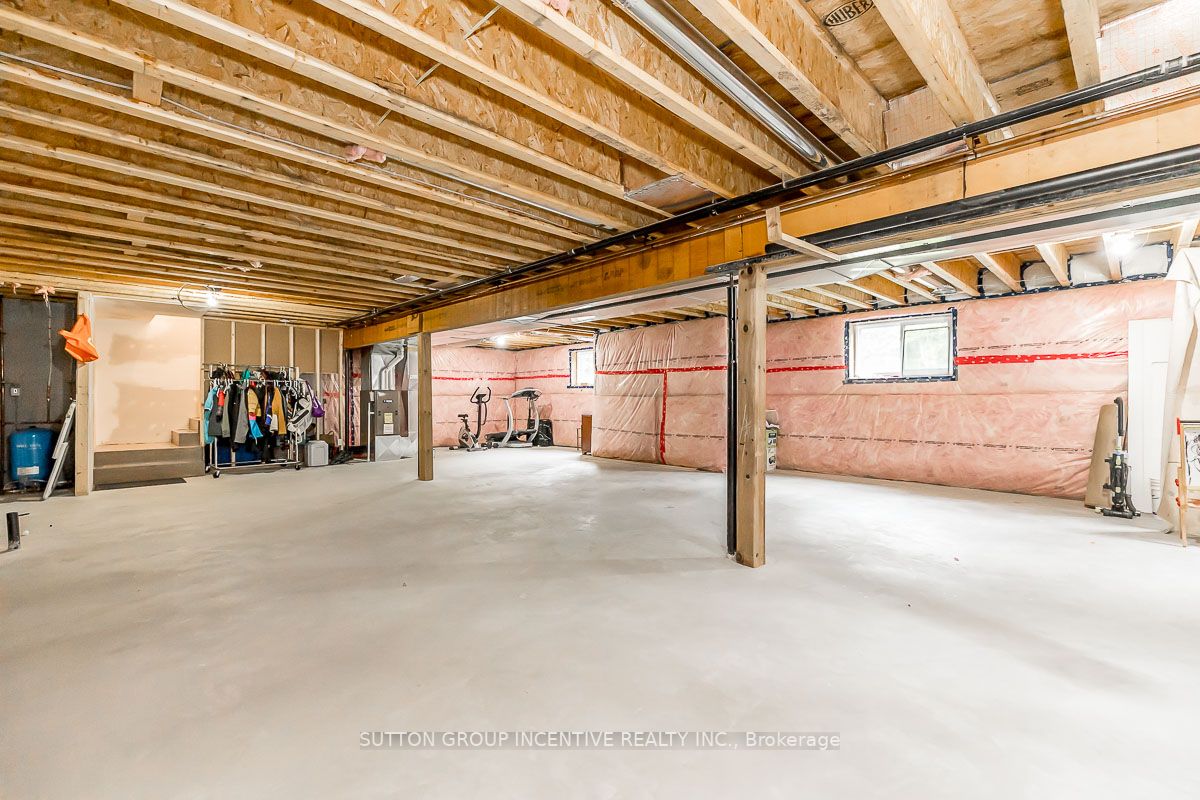 68 Coutnac Cres