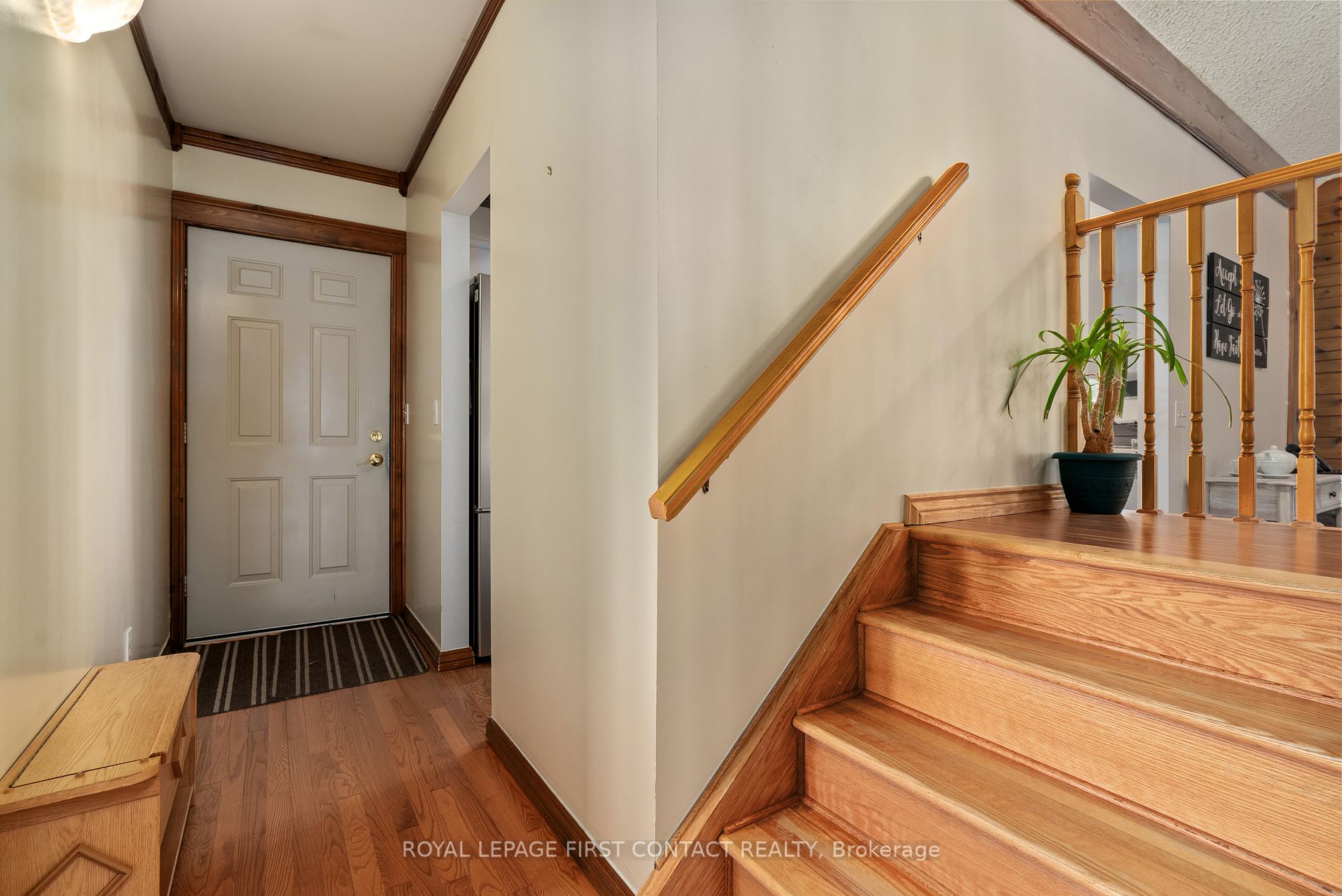 24 Valleyview Dr