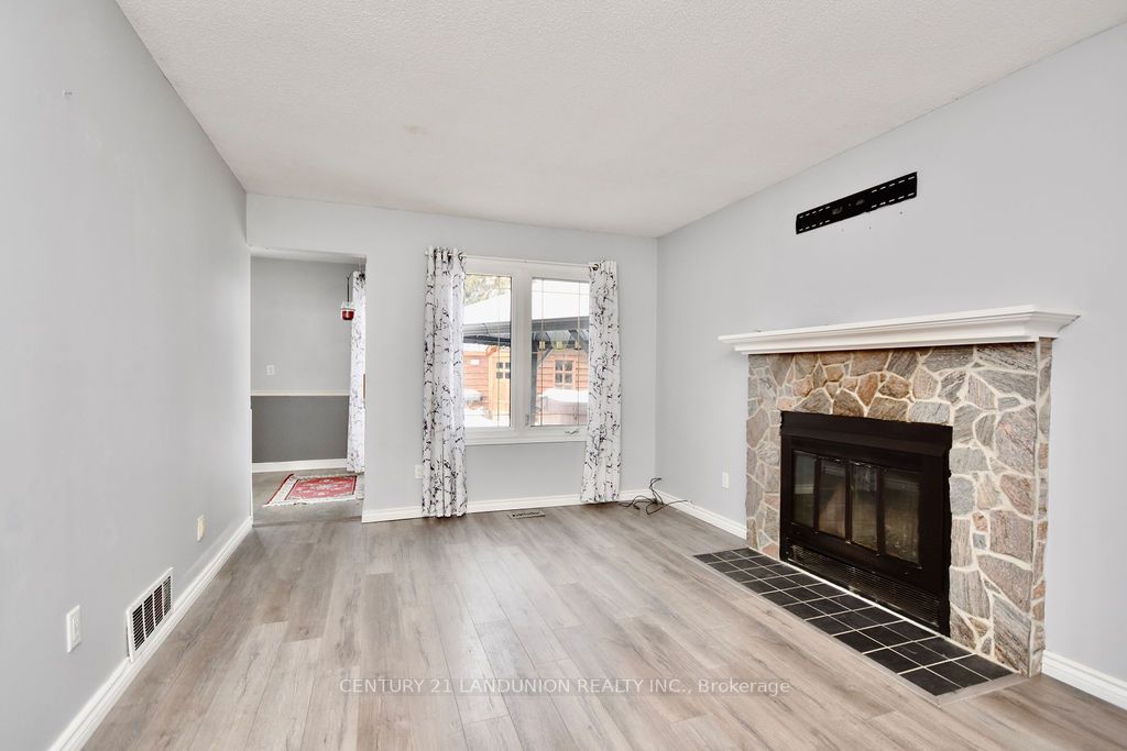 6 Milne Crt
