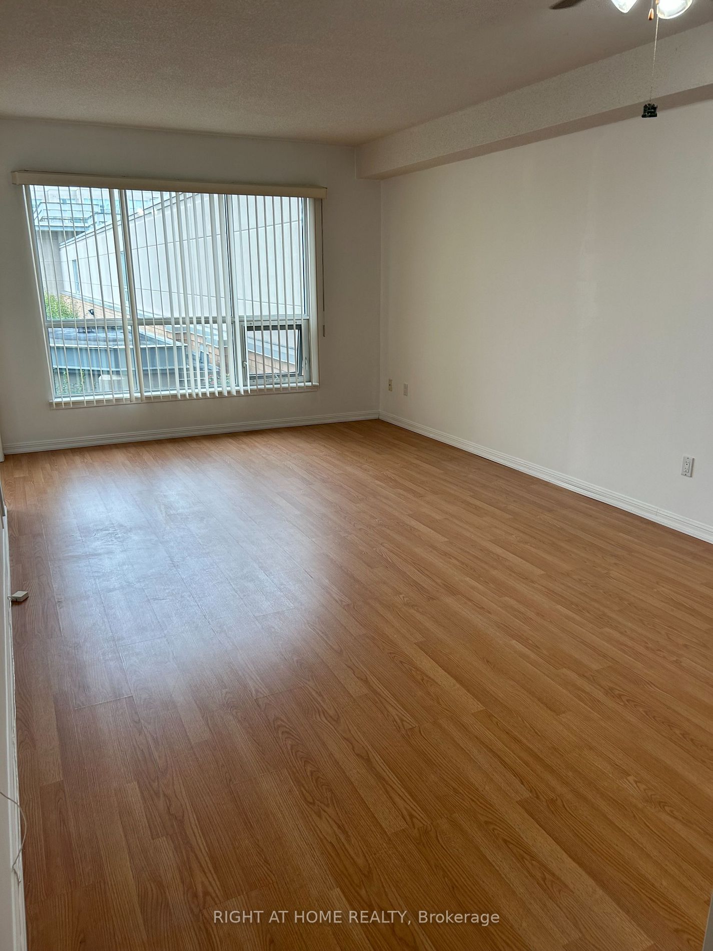 94 Dean Ave, #201