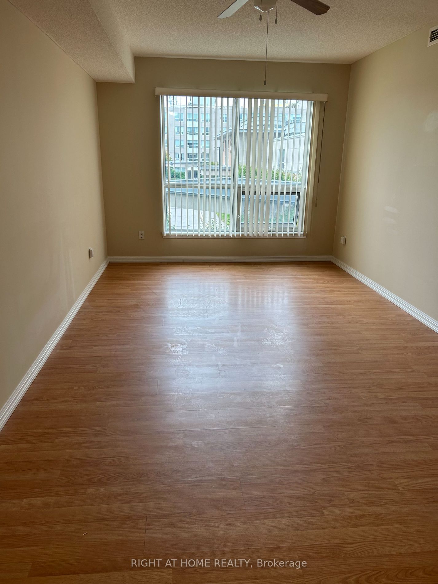 94 Dean Ave, #201