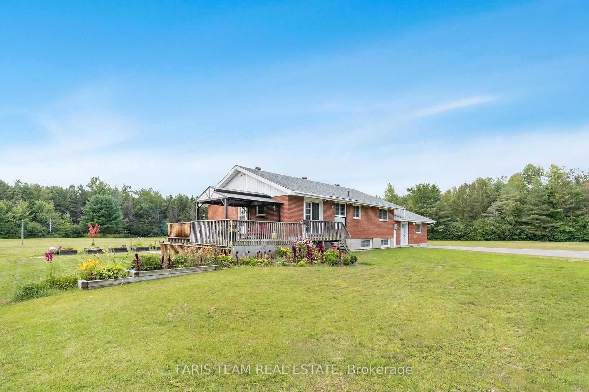 Listing S6775818 - Large Photo # 4
