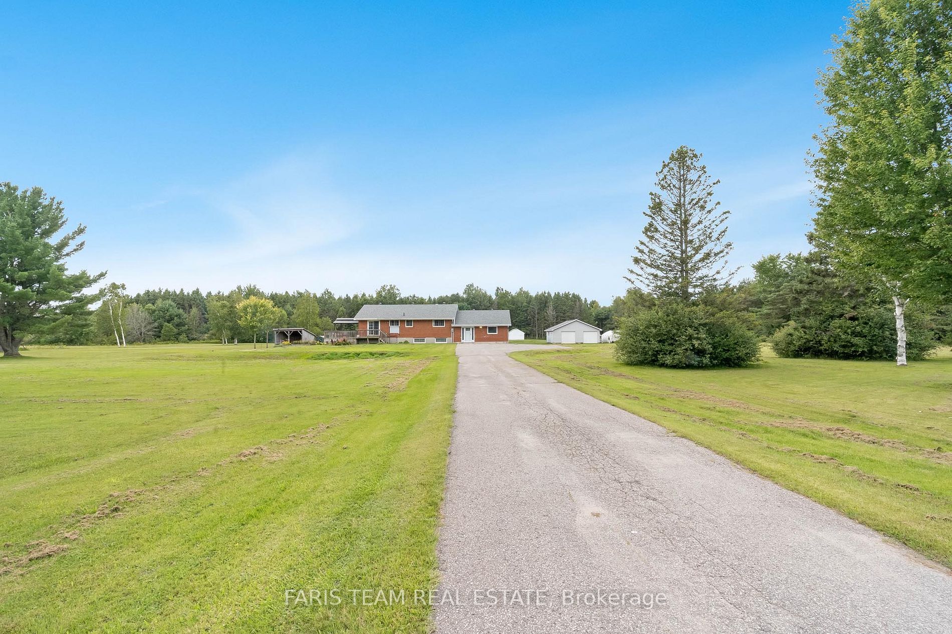 Listing S6775818 - Large Photo # 3