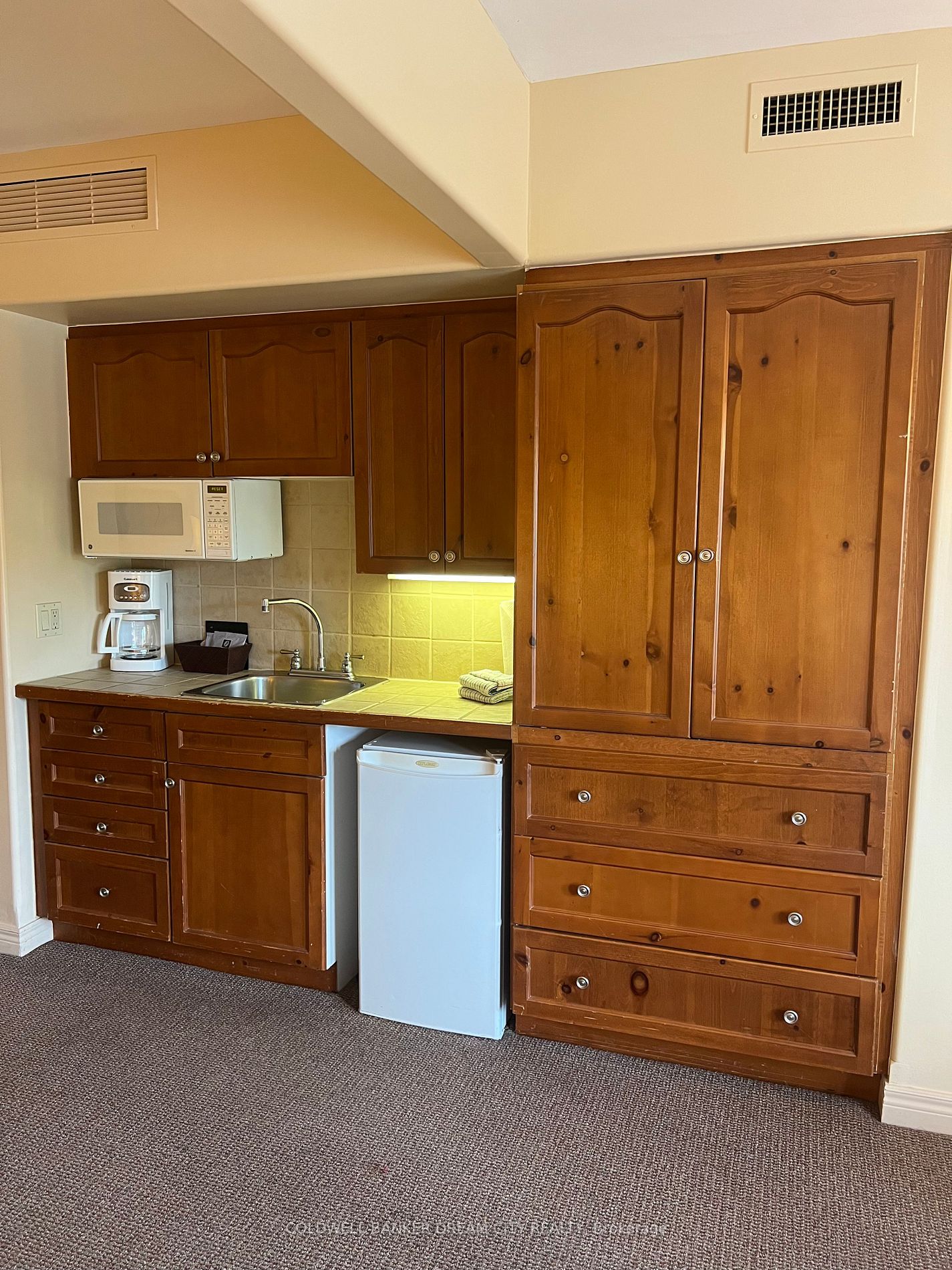 90 Highland Dr, #2329
