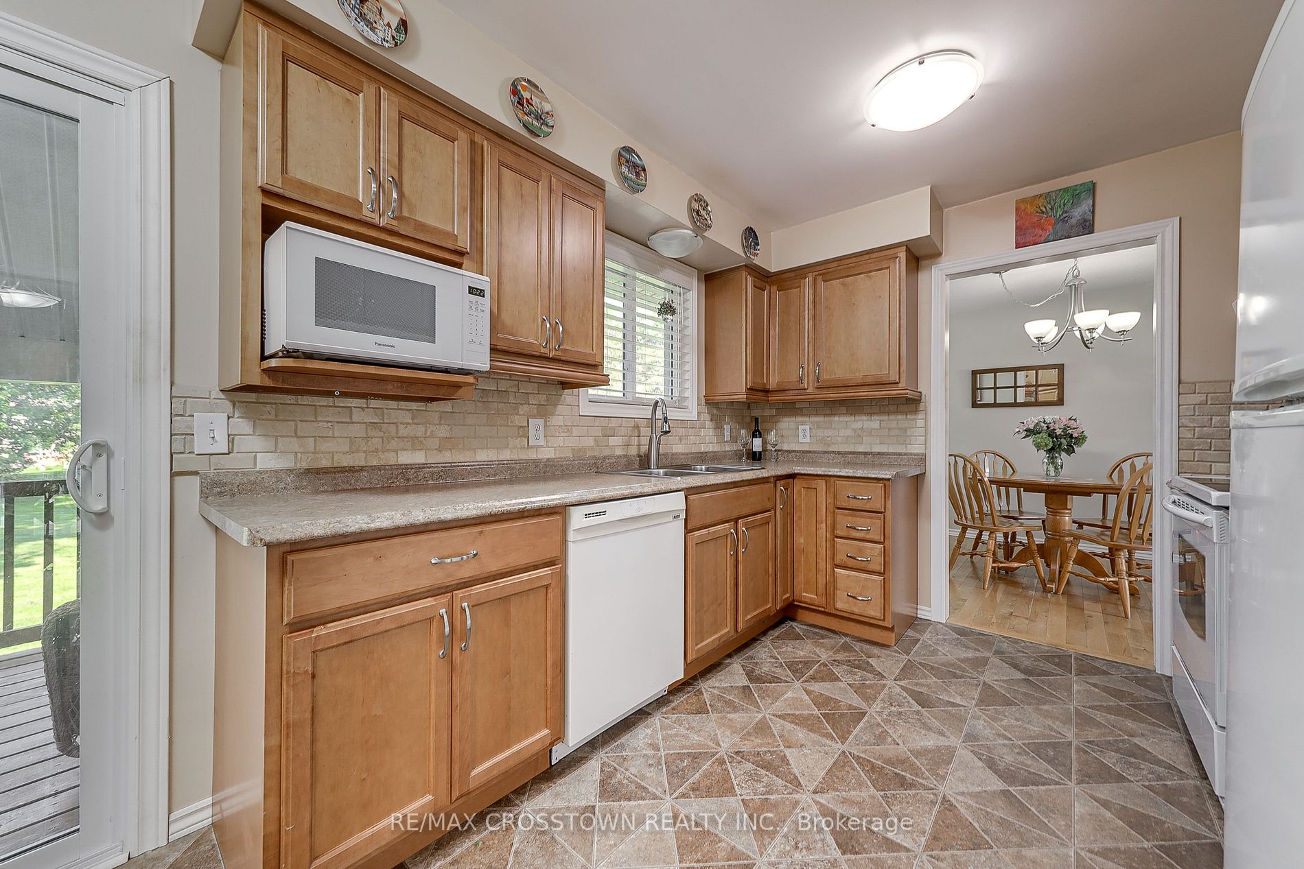 119 Patricia Dr