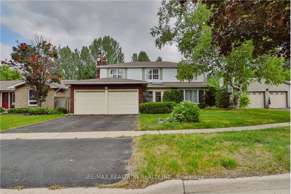 18 Debra Cres, Barrie