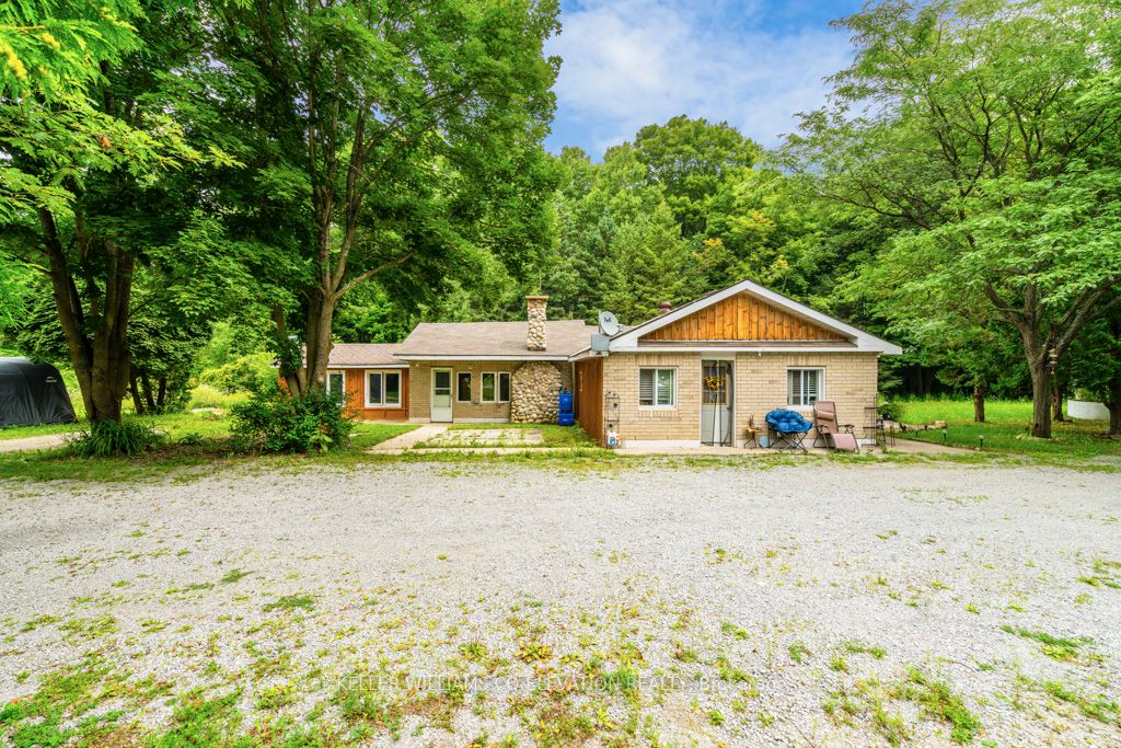Listing S6776638 - Large Photo # 1