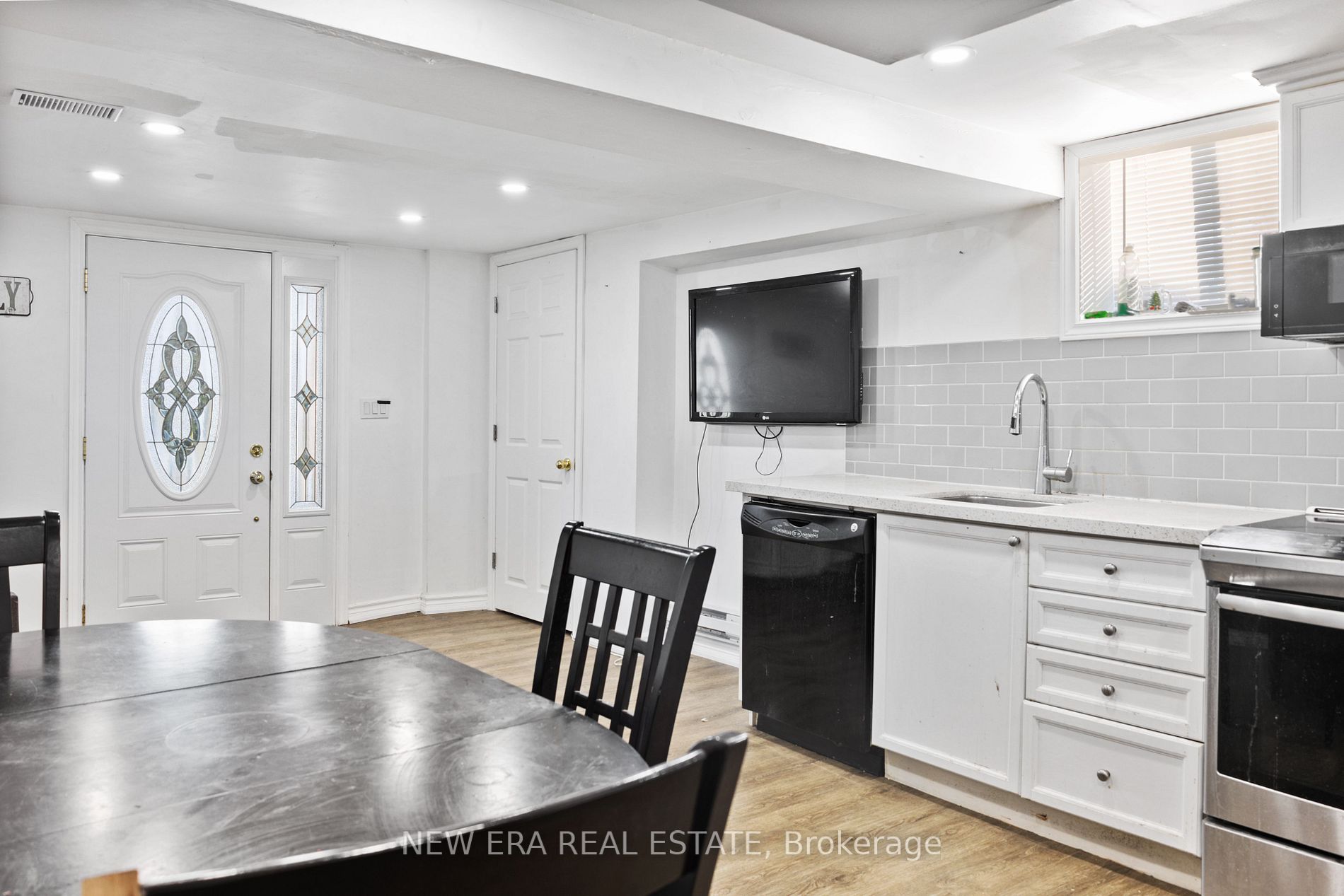 141 Ardagh Rd