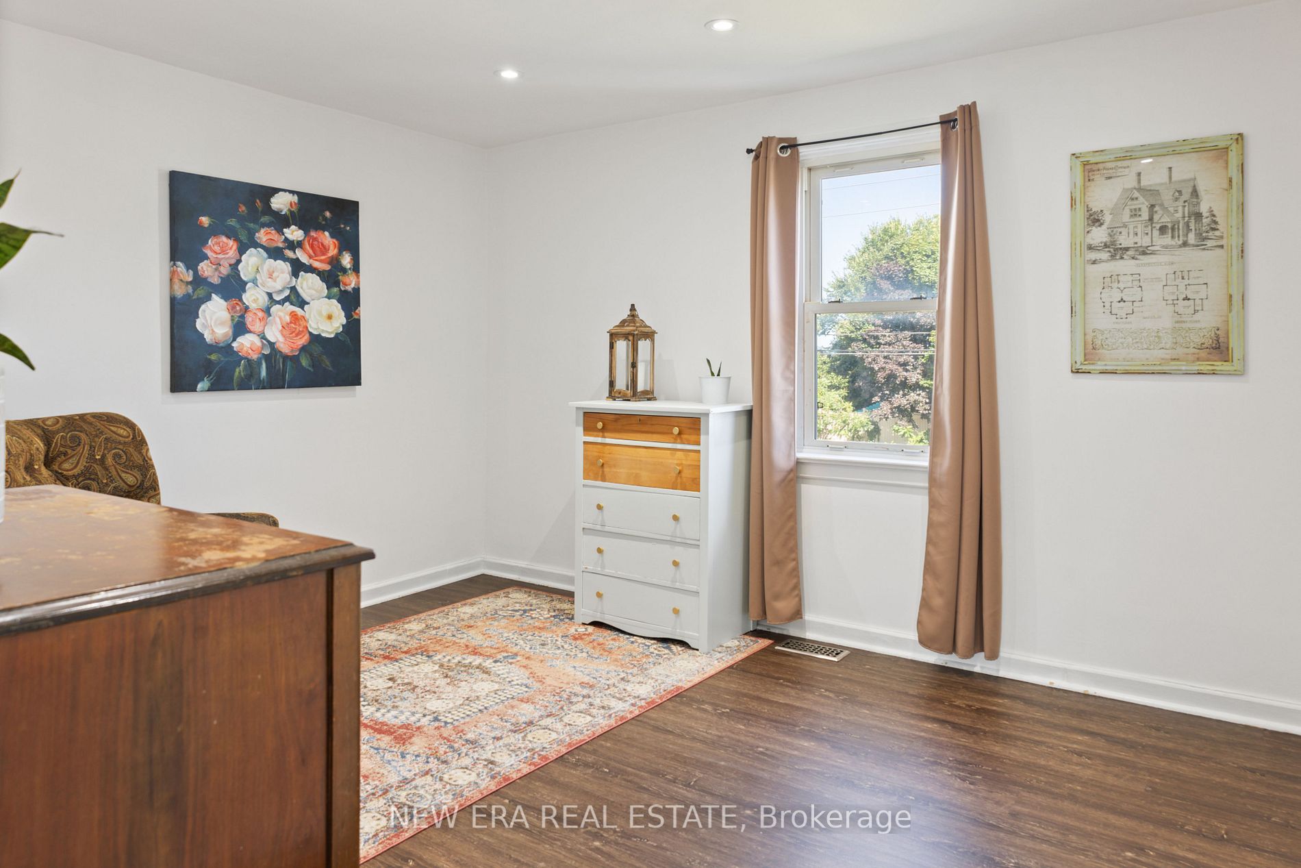 141 Ardagh Rd