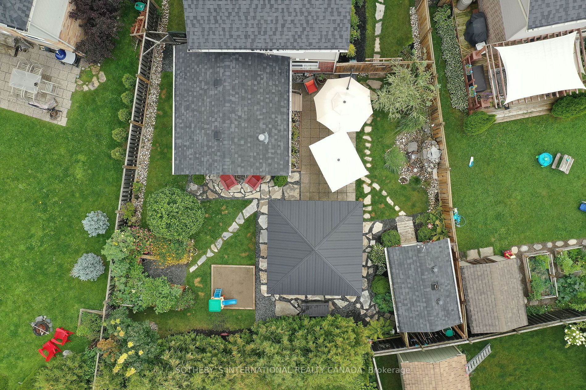 16 Patton St