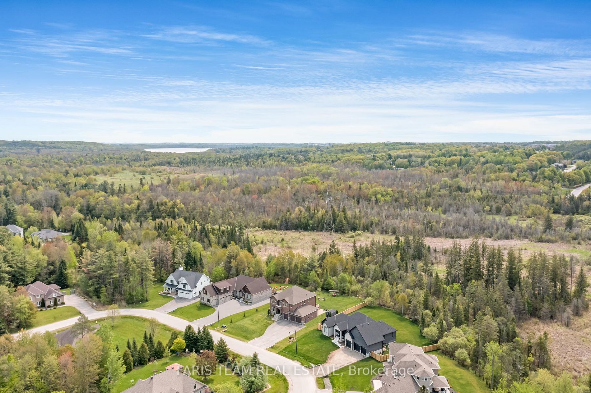 41 Heatherwood Dr