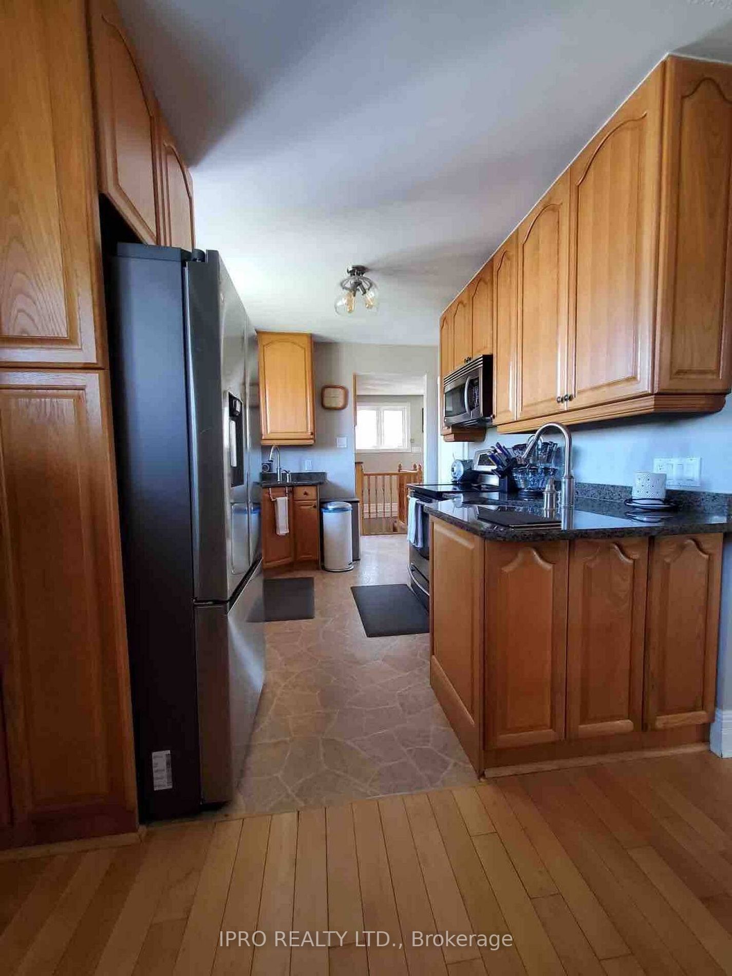 141 Elm St