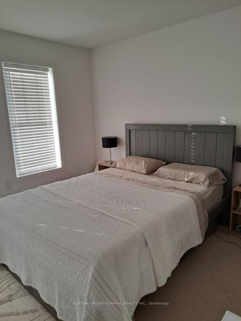26 Village Gate Dr